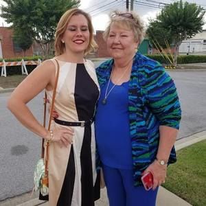 Meet your Posher, Linda